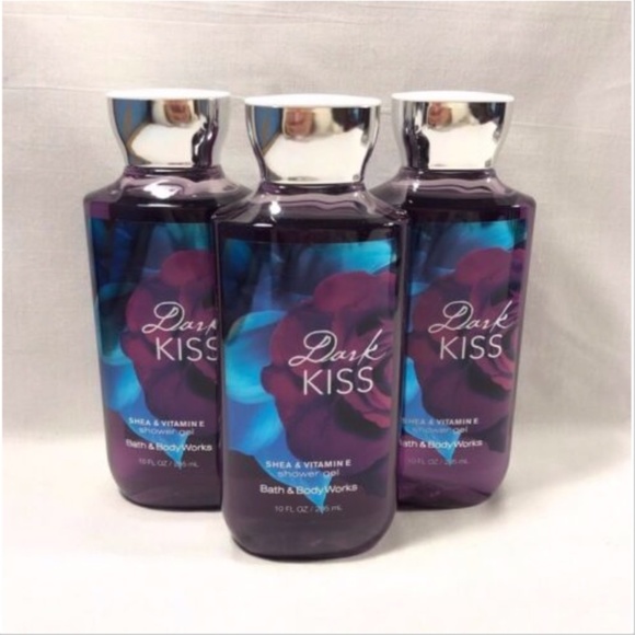 New Bath & Body Works Dark Kiss Wash x3 - Picture 2 of 9